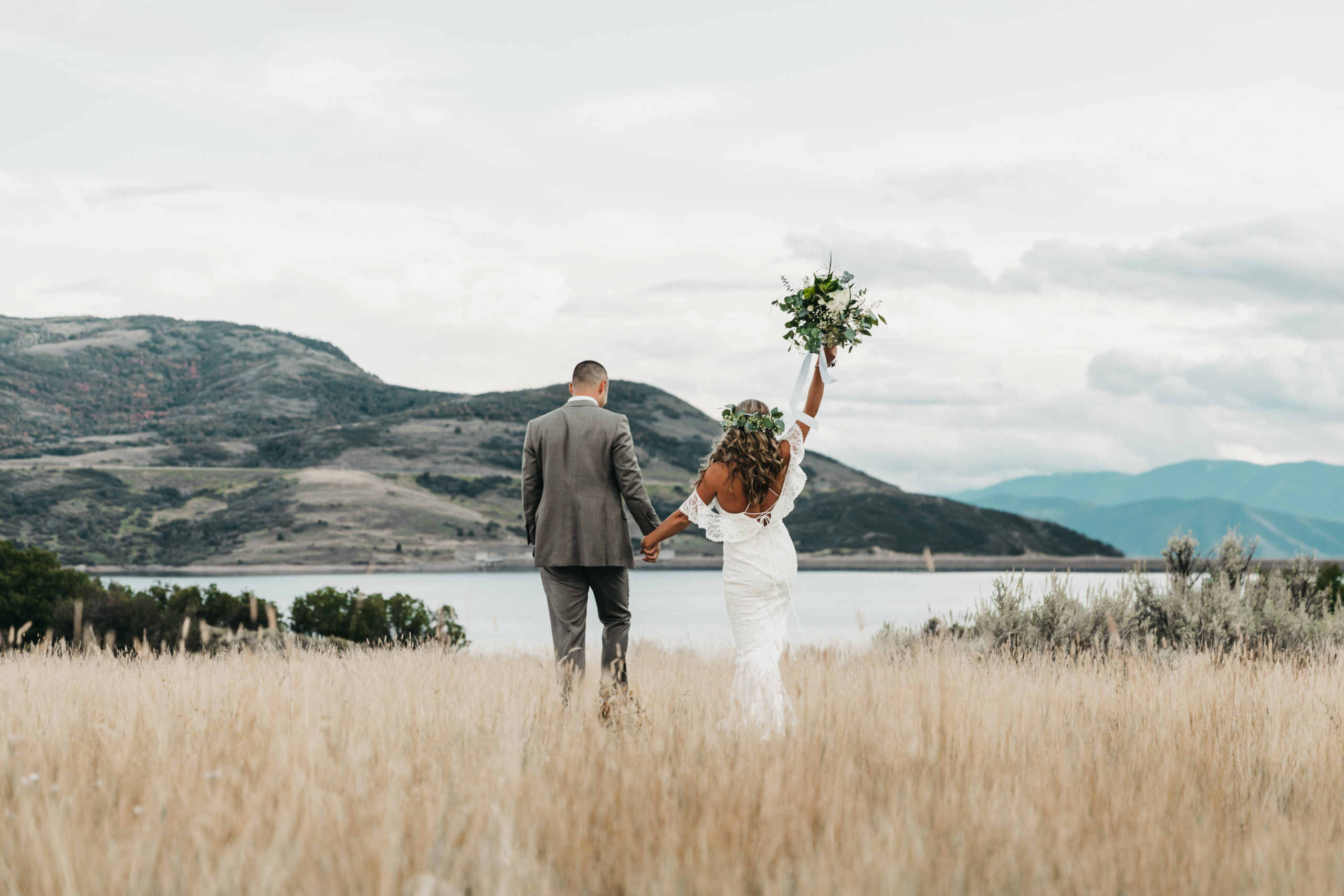 Affordable scenic wedding package